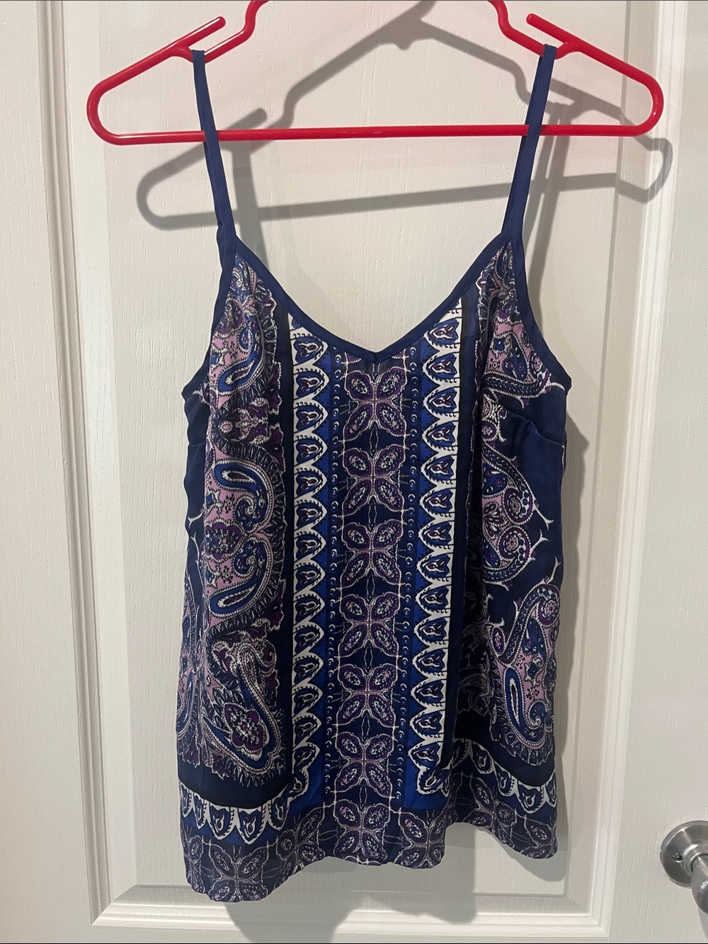 Express Navy& purple Paisley V-Neck Spaghetti Strap Camisole